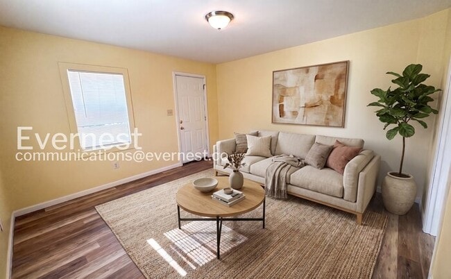 1318 W 13th St