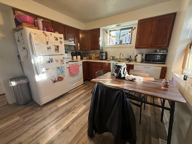 Photo - Sun-Filled Living with Hardwood Floors Near Downtown