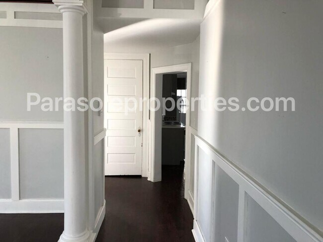 Photo - 919 Clay Ave