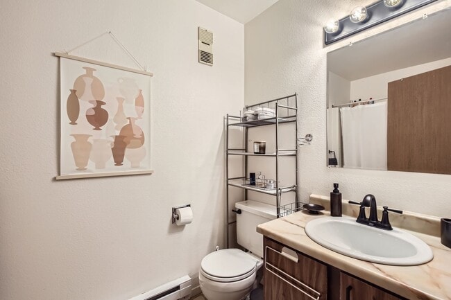 Photo - 925 Columbia Rd Unit 134