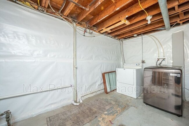 Photo - 3517 62nd St