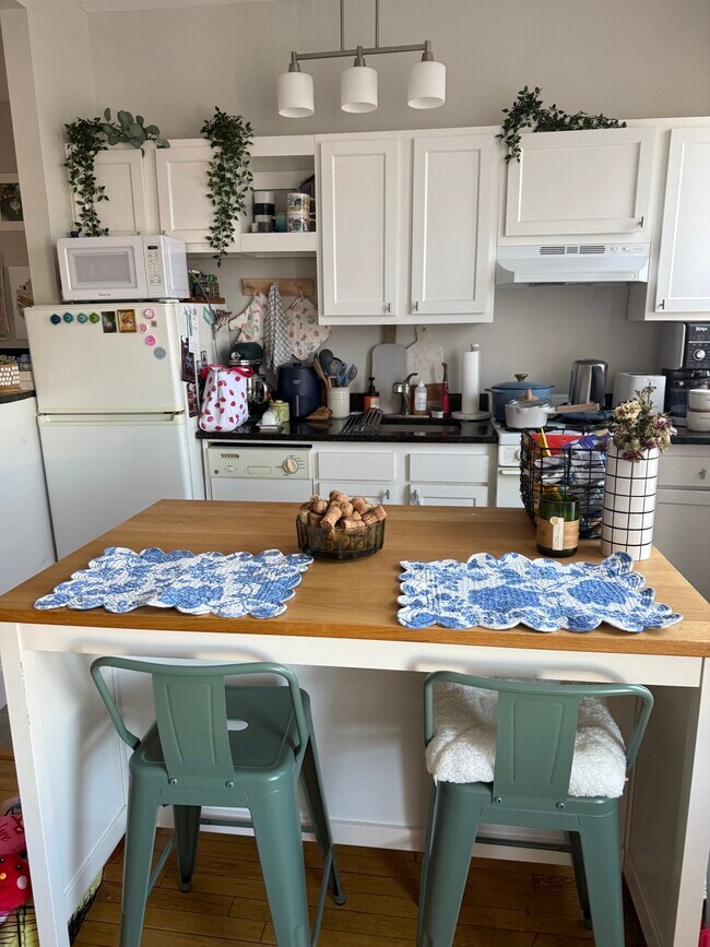 Photo - 7 Symphony Rd