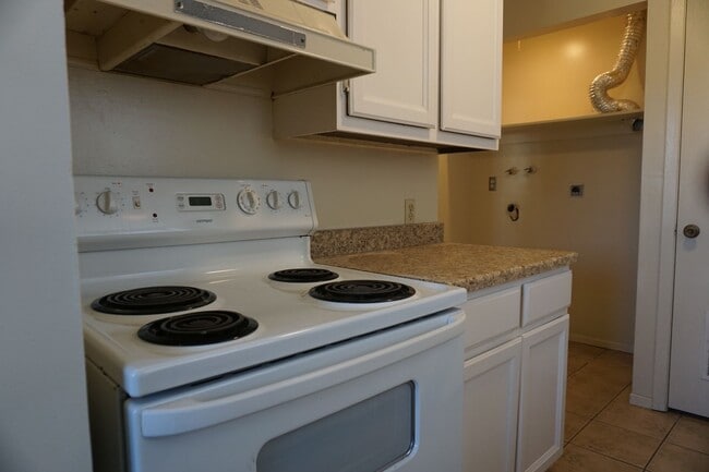 Photo - 8281 Ivy Dr Unit 8287