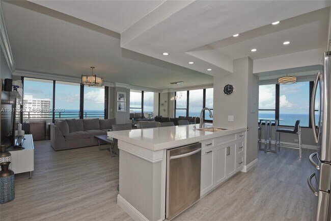 Photo - 3505 S Ocean Dr Unidad PH-12