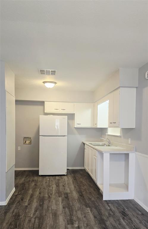 Photo - 9013 Slayton Dr