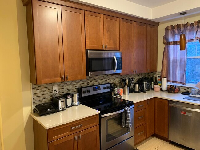 Photo - 6 Elm St Unit 1