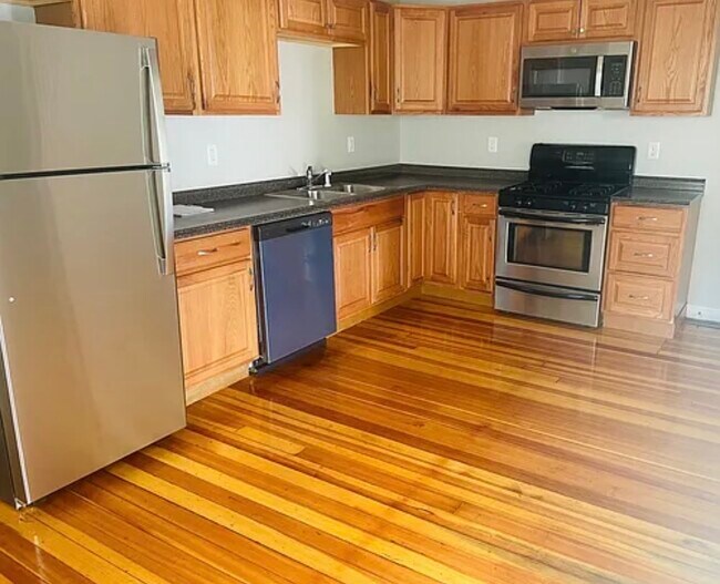 Photo - 10 Bradford St Unit 10 Bradford Street