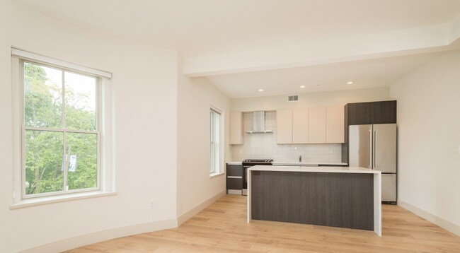 Photo - 178 Saint Alphonsus St Unit 2