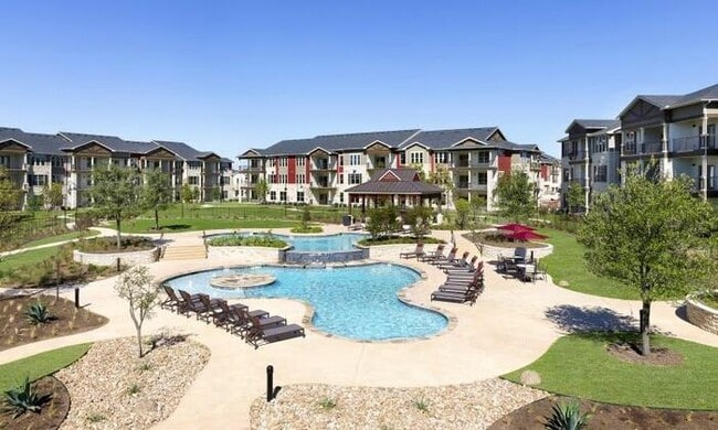 Photo - 7740 183A Unit b4