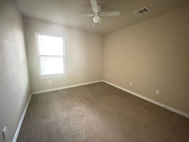 Photo - 6401 Alabaster Dr