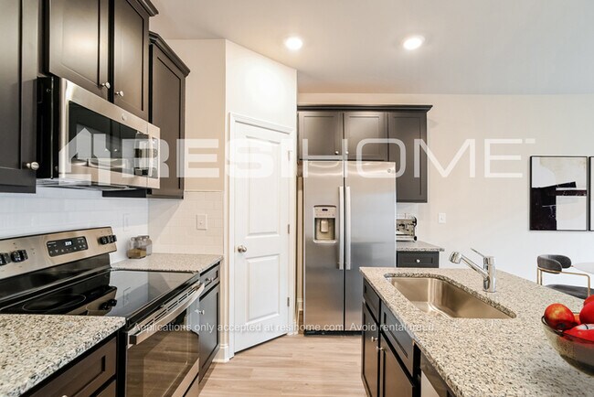 Photo - 5122 Mintworth Cmns Dr