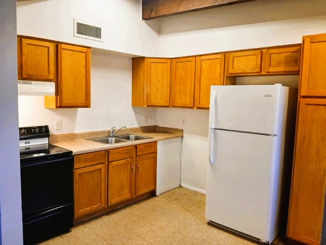 Photo - 50 N Casa Grande Ave Unit 6