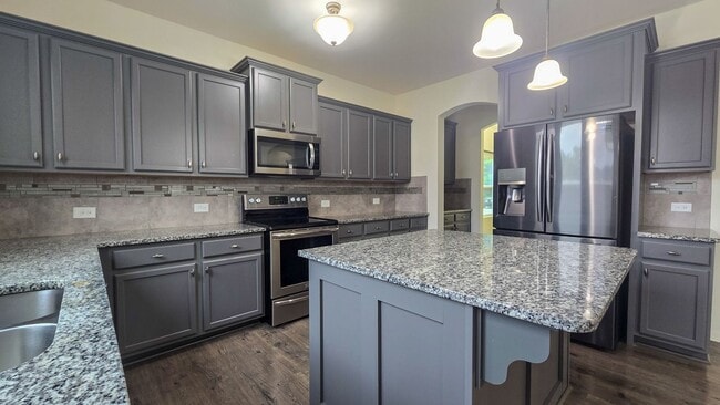 Photo - 489 Green Arbor Ln