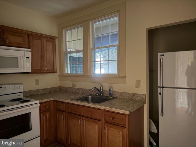 Photo - 3 S Church St Unit 202