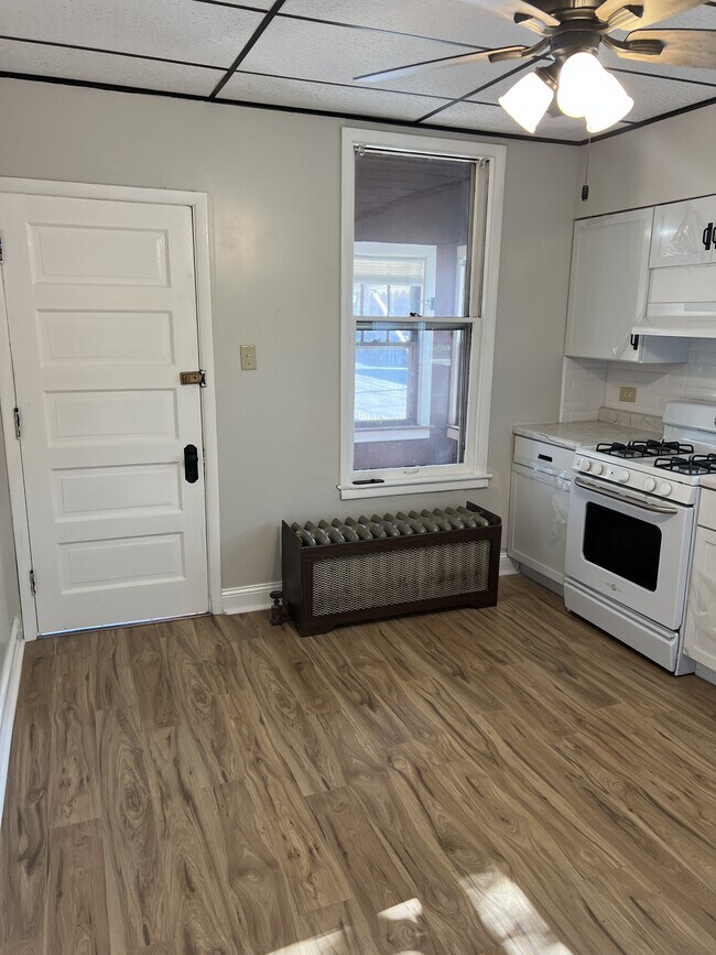 Photo - 9757 S Ave M