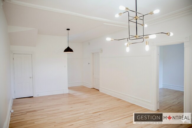 Photo - 1695 Rue Fullum