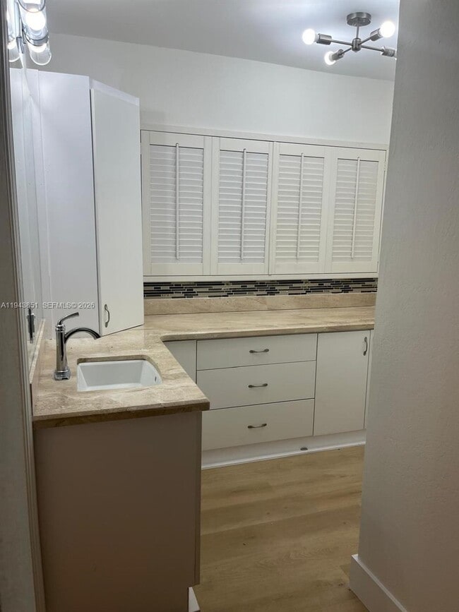 Photo - 6330 SW 34th St