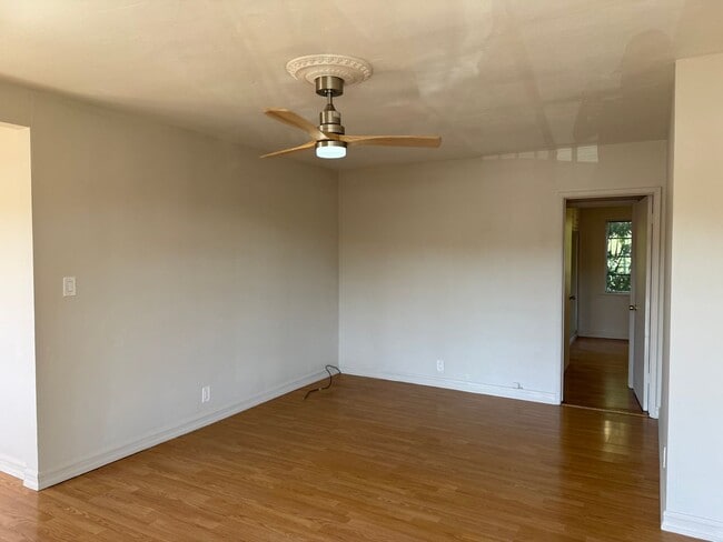 Photo - 1313 Douglas St Unidad 1315 Douglas St