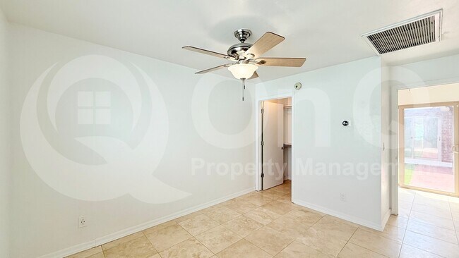 Photo - 2212 E La Mirada St