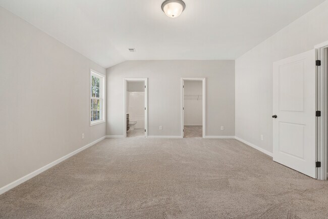Bedroom 4 with Full bathroom and closet - 3069 Wynn Way