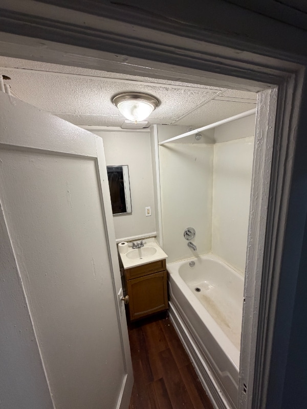 Photo - 114 E 3rd St