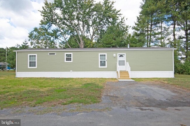 Photo - 1679 S State St House