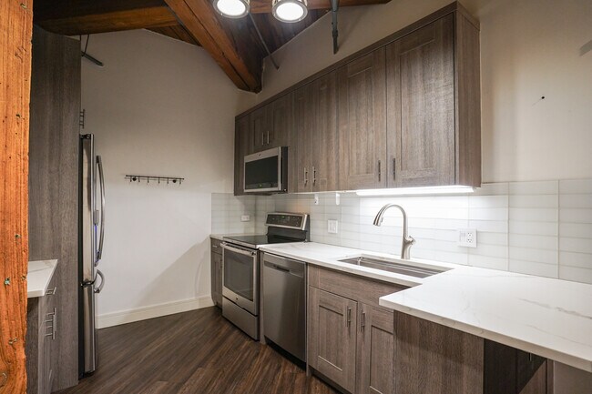 Photo - 225 W Huron St Unit 301