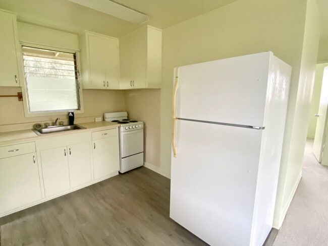 Photo - Mililani 2 Bed, 1 Bath Rental with Washer + Dryer