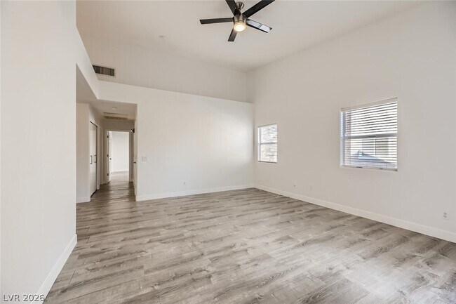 2153 Jasper Bluff St Unit 201