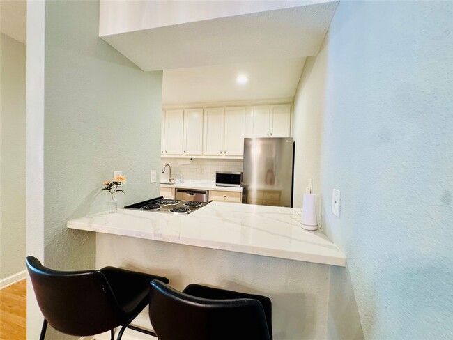 Photo - 3131 Cummins St Unit 86