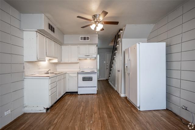 Photo - 9008 San Benito Way Unit C3