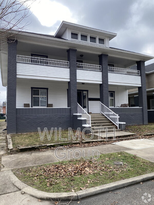 Building Photo - 129 W Hendricks St Unit 3 Rental