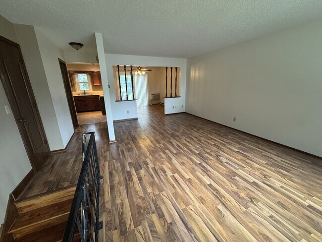 Photo - 9732 Pleasant Ave S