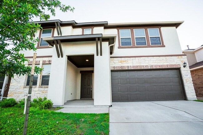 1348 Eagle Ray St