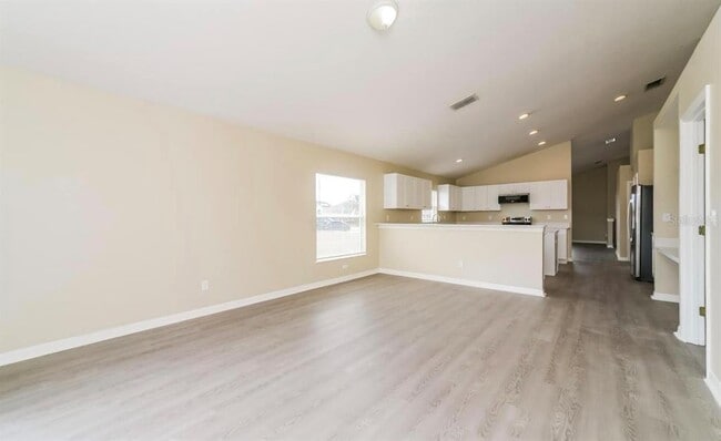 Photo - 10456 Clarion St