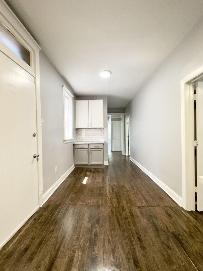 Photo - 3 bedroom in Chicago IL 60660 Unit 6259-3