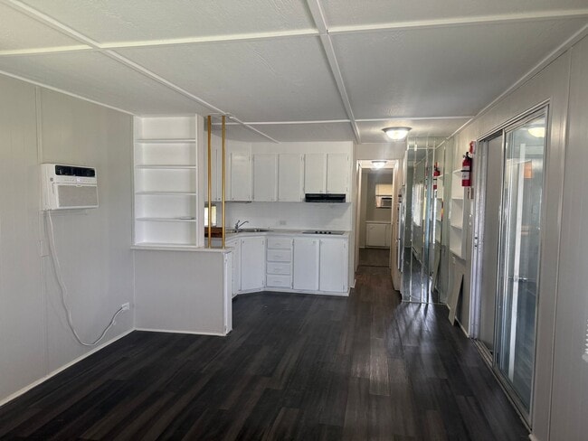 Photo - 1106 50th Ave Terrace W