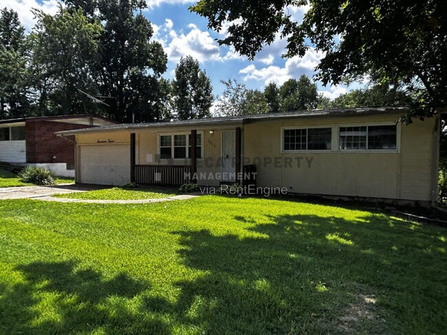 Photo - 1712 Hudson Rd