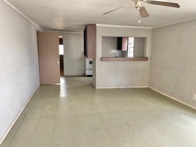 Photo - 806 O'Kane St