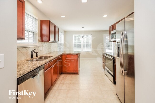 Photo - 5445 Misty Hill Cir