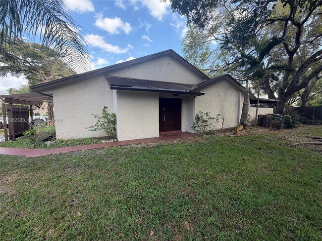 Photo - 9850 NW 15th Ct