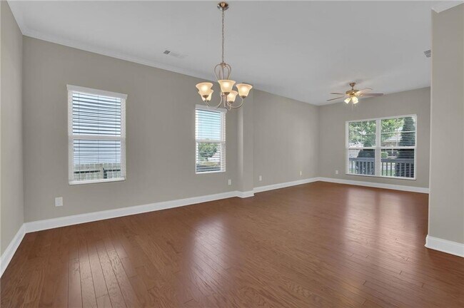 Photo - 1710 Eastbrooke Pl