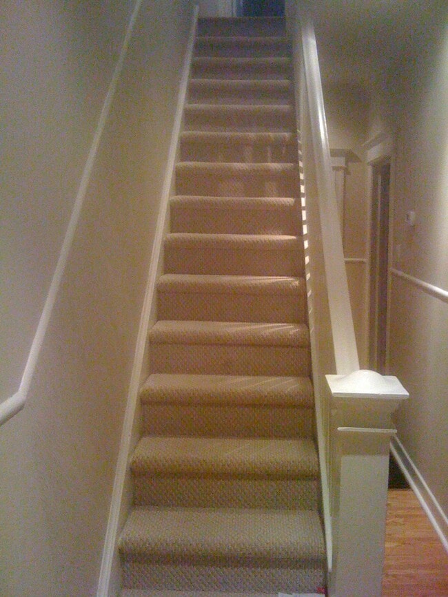 Photo - 43 Burnfield Av