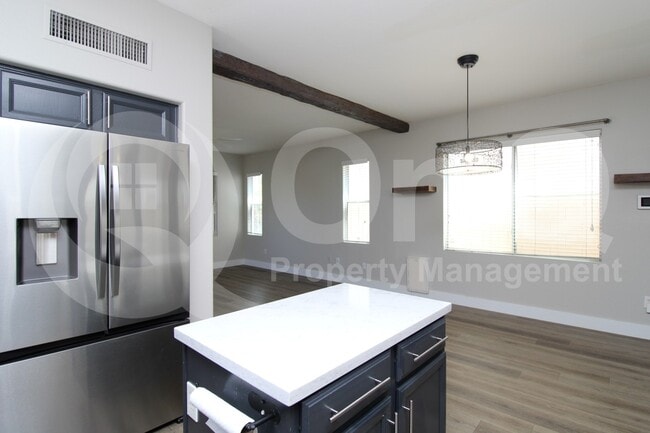 Photo - 1361 S Avocet St