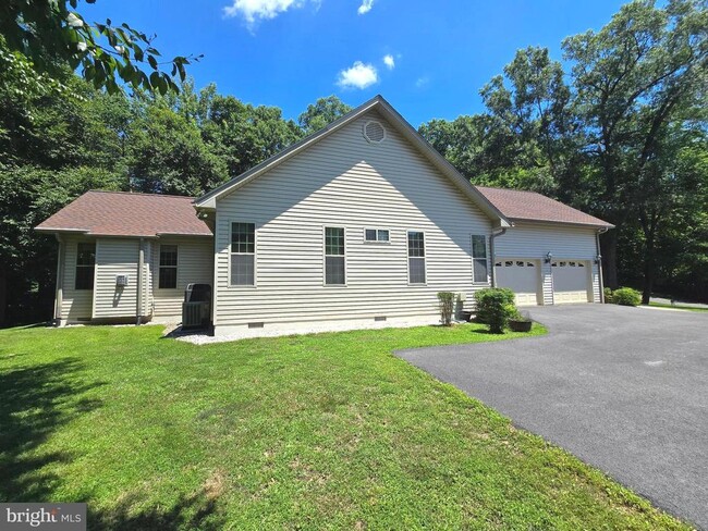 Photo - 15401 Jamies Way