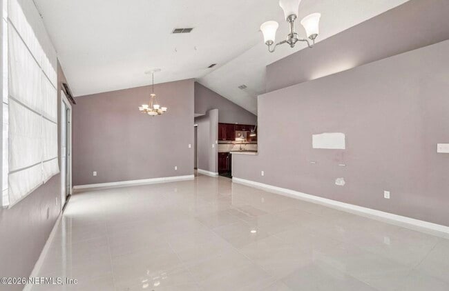 Photo - 5065 Knightsbridge Cir N