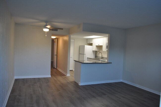 Photo - Across the Street from the Beach! Unit 6