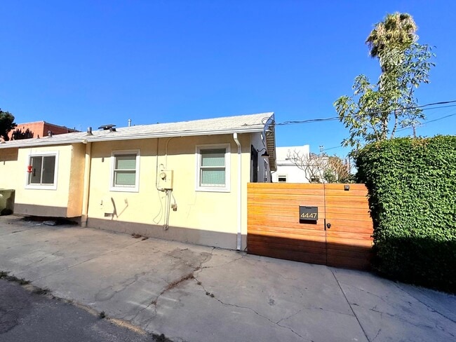 Photo - Fantastic 3 bed 1 bath Home with Spacious Outdoor Spaces in Virgil Village