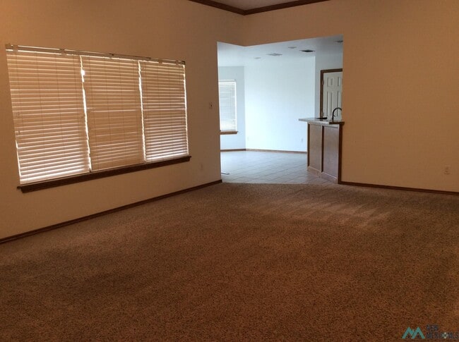 Photo - 1705 Tiffani Ln