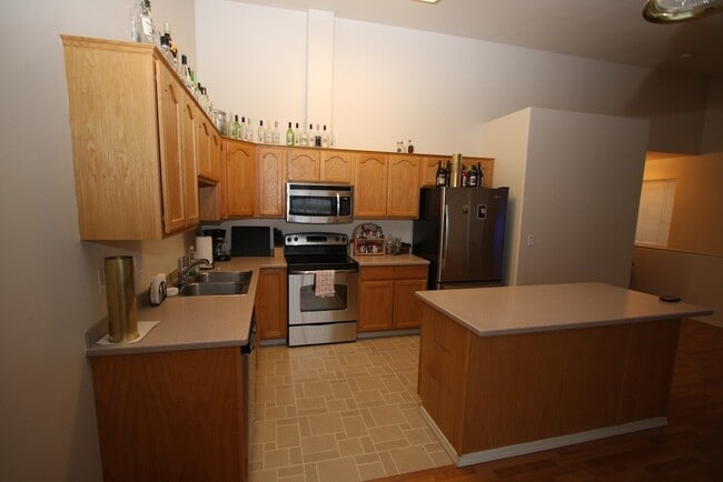 2642 Lauren Creek Loop